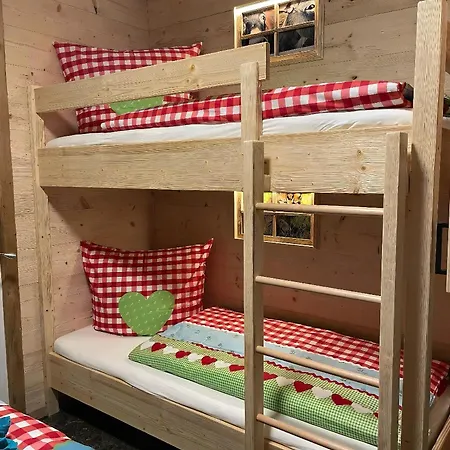 5 Sterne Zirbe Mit Eigener Infrarotsauna Und Whirlpoolbadewanne Apartment *