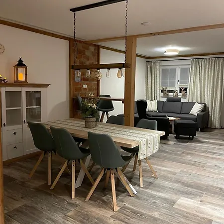 5 Sterne Zirbe Mit Eigener Infrarotsauna Und Whirlpoolbadewanne * Arnbruck